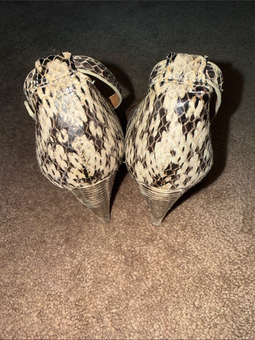 Tory Burch Women’s Brown Livia Snake Skin Wedges Size 9 1/2 - Picture 4 of 7